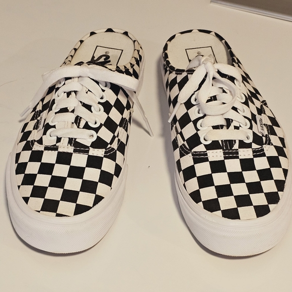 Vans Shoes - Womens 8.5 Black Whita Slip On Vans Sneaker Shoes